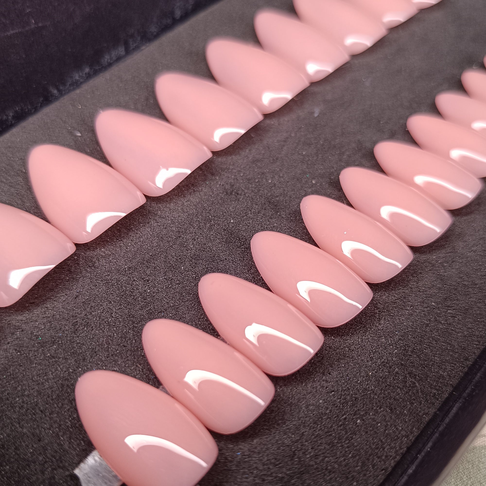 Milky pink - Amande courte