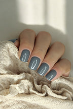 Gris foncé