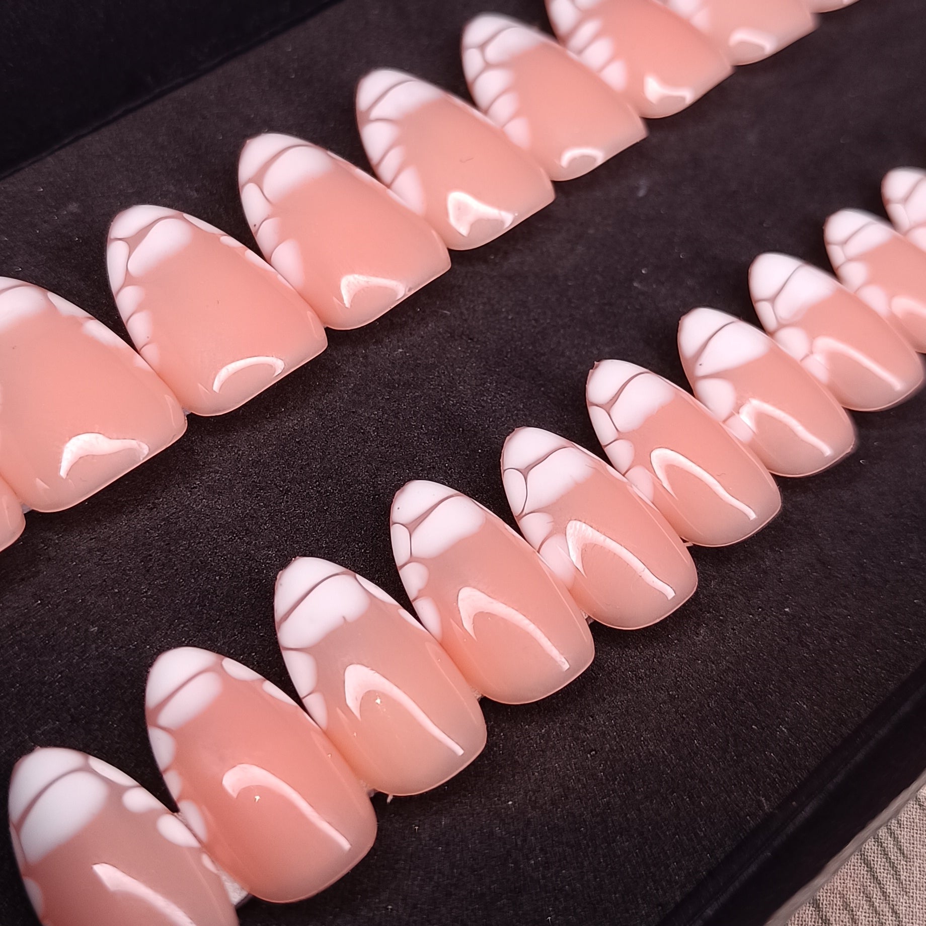 -55% - FRENCH CROCO - AMANDE COURTE