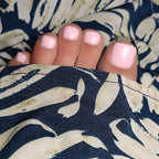 Rose laiteux - Pied
