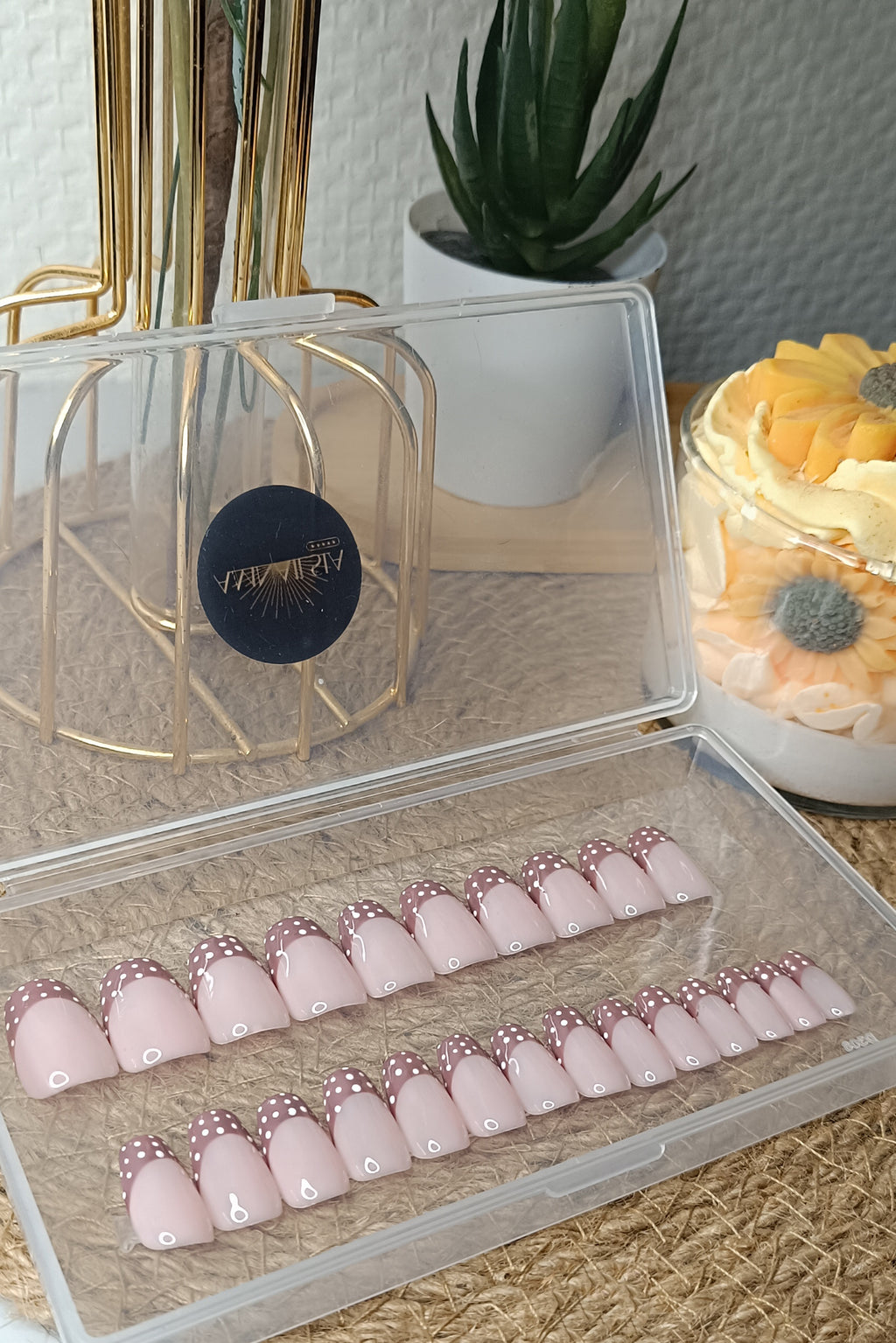 DOTTY - COFFIN COURT