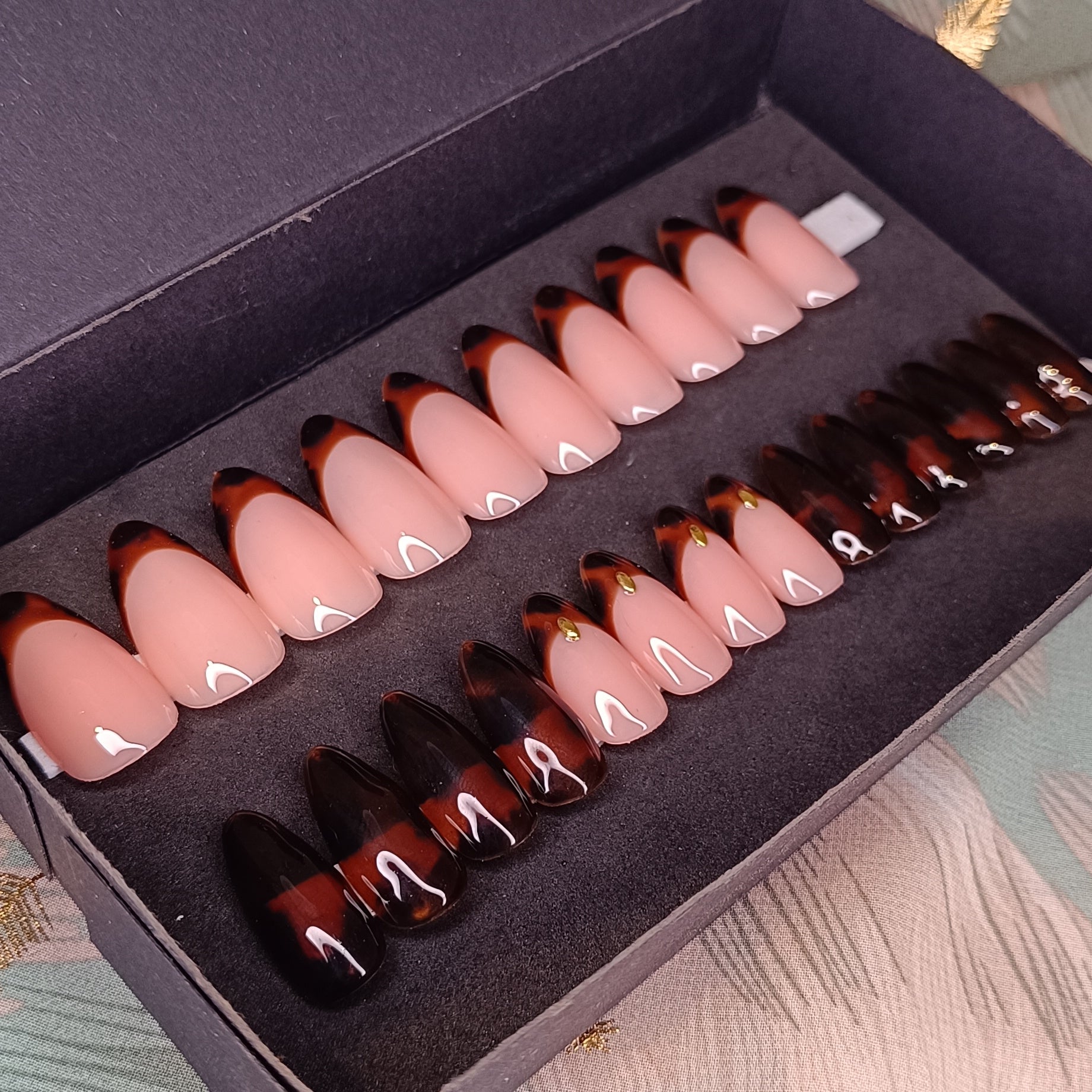 AMBERIS - AMANDE MEDIUM