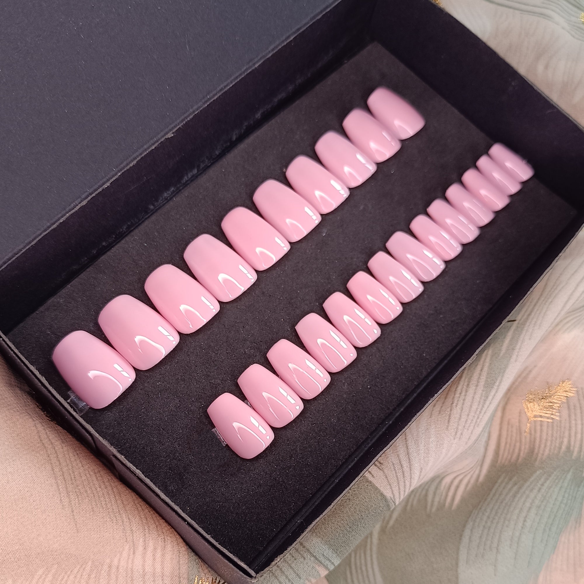 ROSE LAYETTE - COFFIN MI-COURT