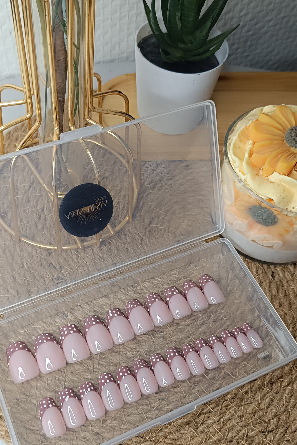 DOTTY - COFFIN COURT