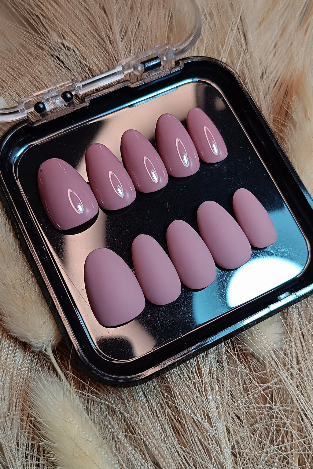 Marron froid - Glossy ou mat 🍁